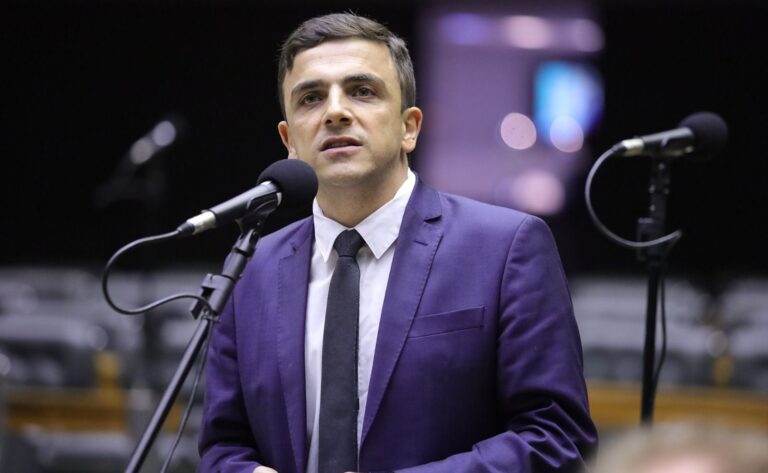 Aliel Machado assume liderança do Partido Verde na Câmara dos Deputados