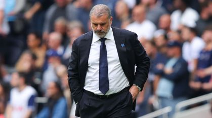 Postecoglou projeta nova fase após desafios na Premier League