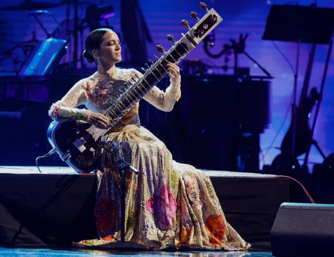 Anoushka Shankar realiza show emblemático em Curitiba neste sábado