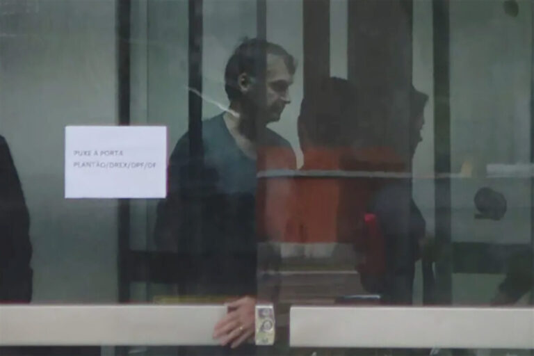 bolsonaro assiste só canais abertos na cela da polícia federal