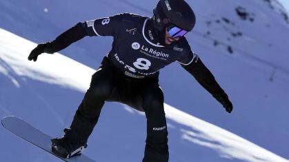 Snowboarder australiano sofre fratura no pescoço durante treino olímpico