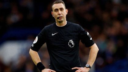 Ex-árbitro da Premier League recebe pena suspensa por crime grave
