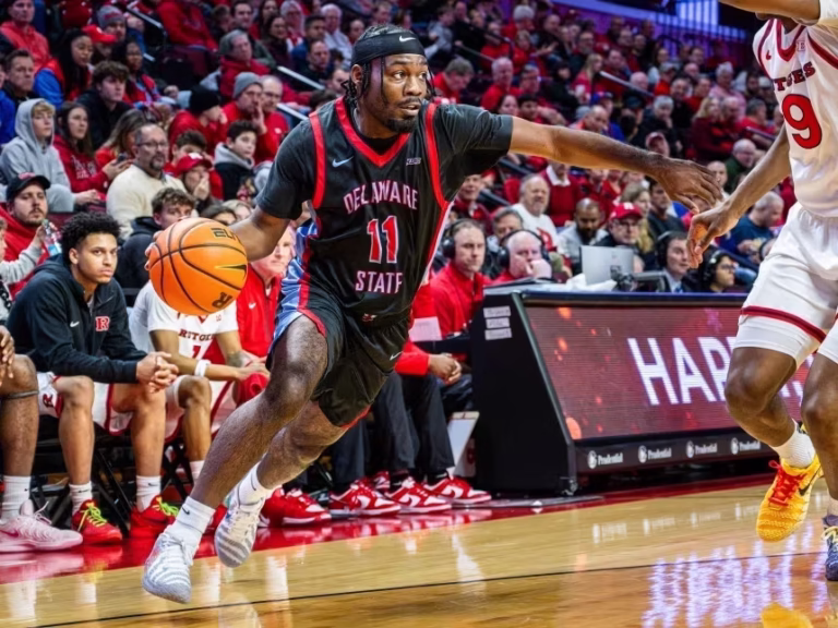 Esquema de apostas manipula jogos da NCAA e basquete chinês