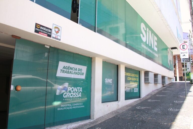 Vagas de emprego abertas em Ponta Grossa para CMEIs e escolas públicas