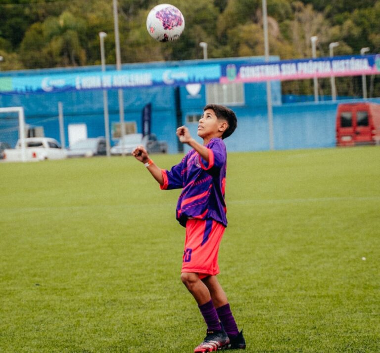 Coritiba reforça a base com jovem talento identificado por inteligência artificial