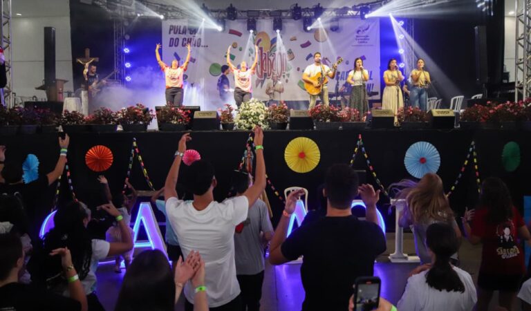 Gabaon promove maior retiro católico de carnaval em Curitiba