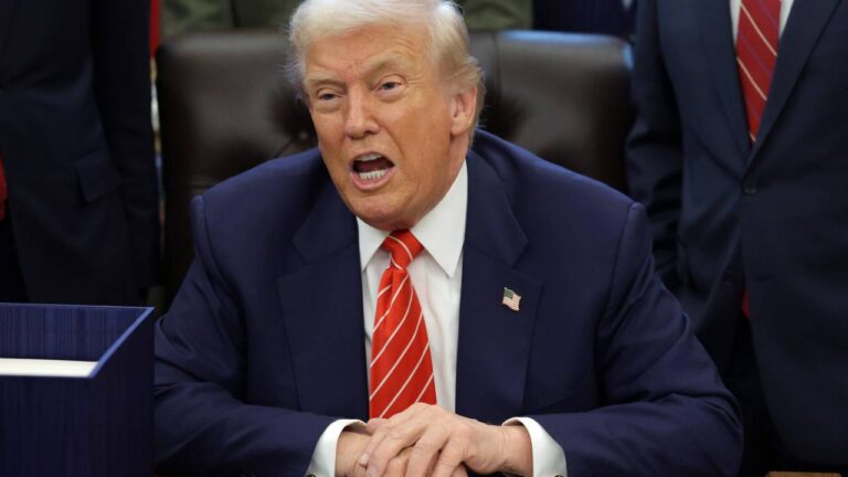 Trump sugere possibilidade de tomada amigável de Cuba pelos EUA