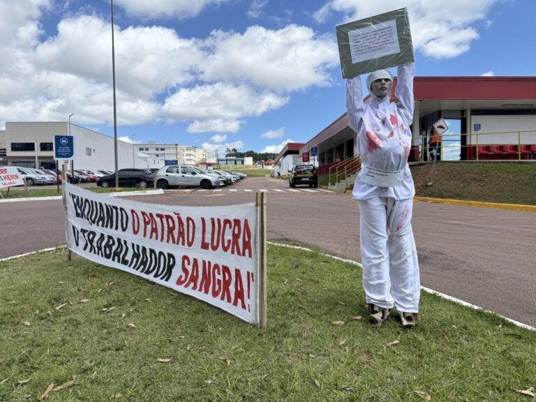 Protesto de trabalhadores da indústria alimentícia ganha força nos Campos Gerais