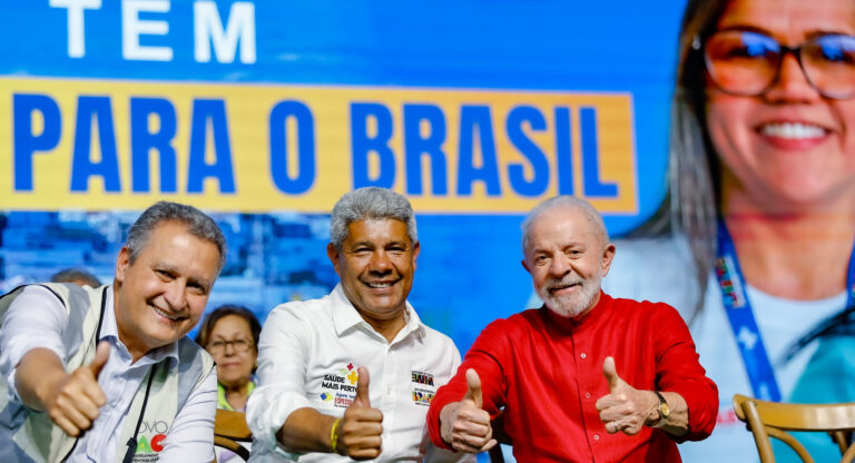 Lula visita Bahia para anunciar pacote de reforma agrária em cenário político conturbado
