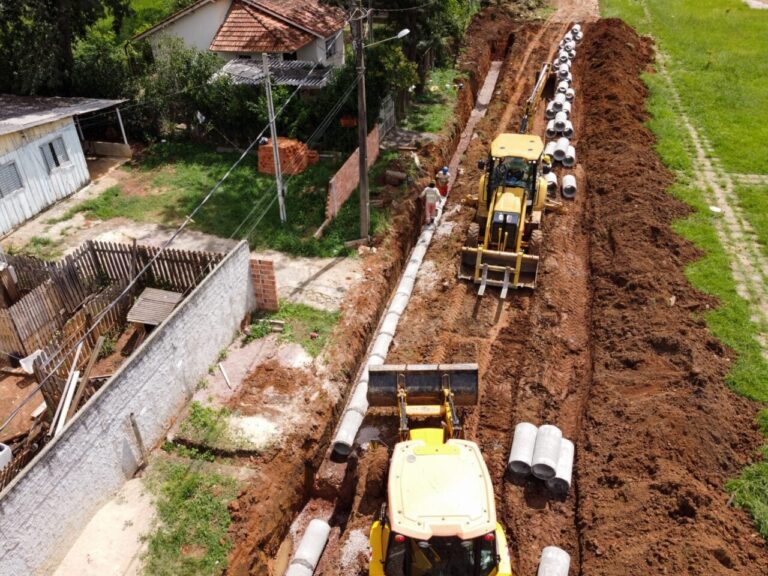 Prefeitura de ponta grossa inicia pavimentação em oito ruas do núcleo bortolo borsato