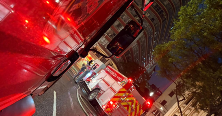 Incêndio atinge prédio histórico da Faculdade de Direito da USP em São Paulo