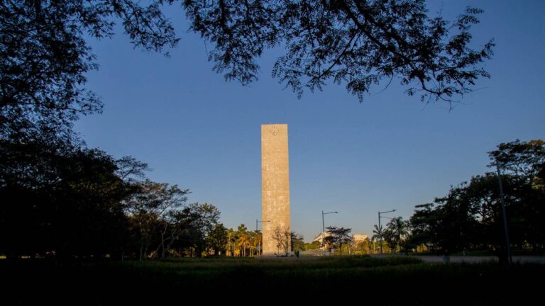 Brasil amplia desempenho em ranking mundial de universidades por área