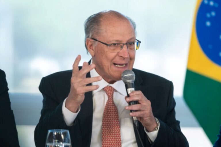 Geraldo Alckmin enfatiza esperança na recuperação da Venezuela em contexto de crise