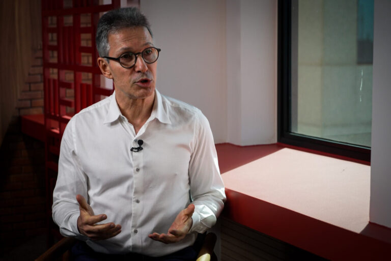Romeu zema confirma saída do governo de mg para disputar presidência