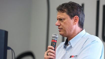 Tarcísio de Freitas busca apoio no STF para dívida de São Paulo