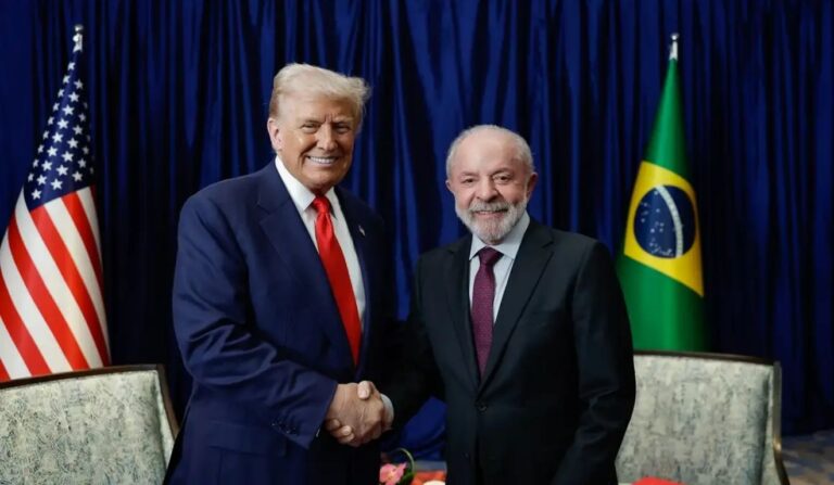 Brasil enfrenta ameaça de tarifa de 25% em exportações por Trump