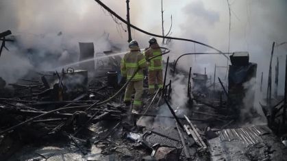 Incêndio em favela de Gangnam mobiliza extensa operação por oito horas