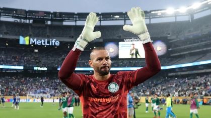 Palmeiras critica negociação paralela de Weverton com Grêmio