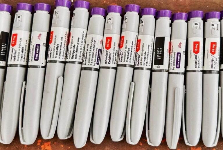 Anvisa proíbe lotes falsificados de Mounjaro, Botox e remédios oncológicos