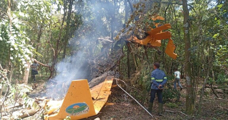 Piloto sofre acidente com avião monomotor em Tambaú e recebe atendimento médico