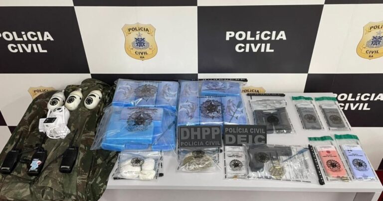 Polícia desativa bunker de facção e apreende drogas na Bahia