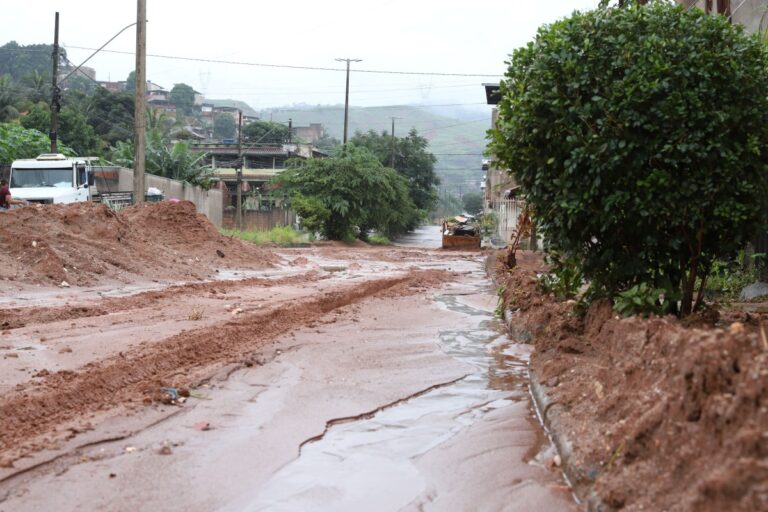 Emergência é reconhecida em 9 cidades brasileiras após desastres climáticos