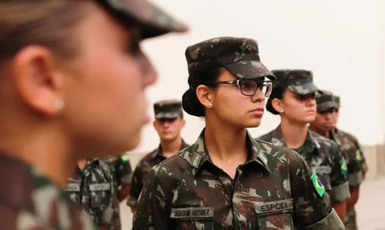 Seleção complementar amplia ingresso feminino no serviço militar em 2025