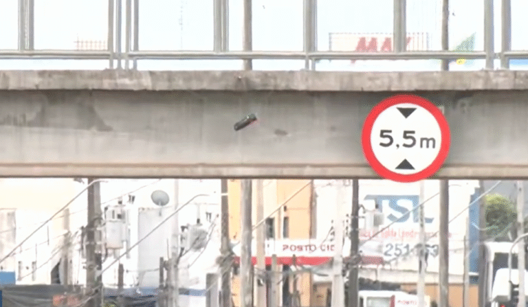 Suspeita de bomba interdita rodovia PR-445 em Cambé e Londrina