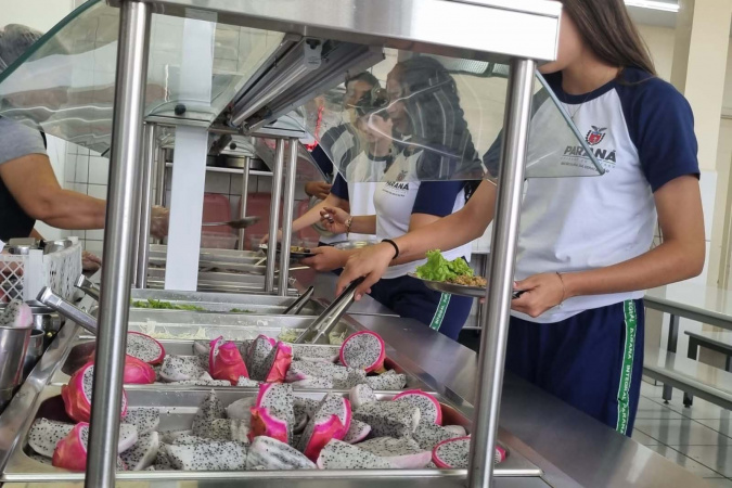 Pitaia integra alimentação escolar e impulsiona agricultura familiar no Paraná