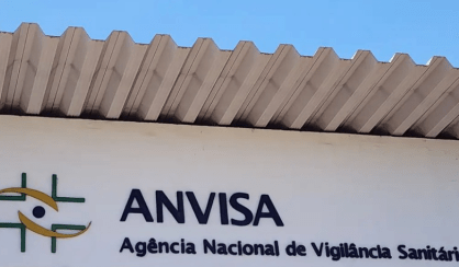 Anvisa determina recolhimento de lote de antibiótico por troca incorreta de frascos