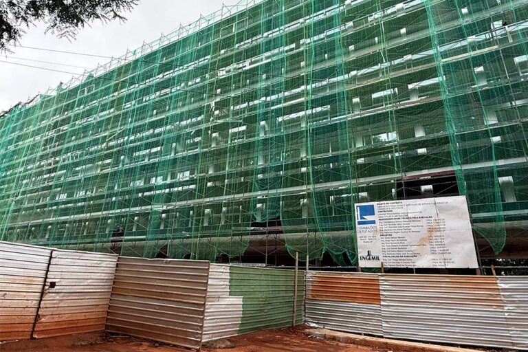 Câmara dos Deputados investe R$ 100 milhões em reforma para economizar R$ 5 milhões por ano