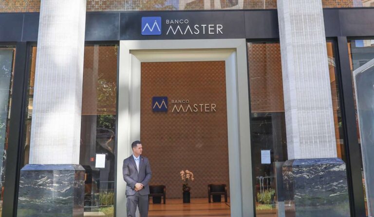 Fraude no Banco Master gera prejuízo bilionário e crise institucional