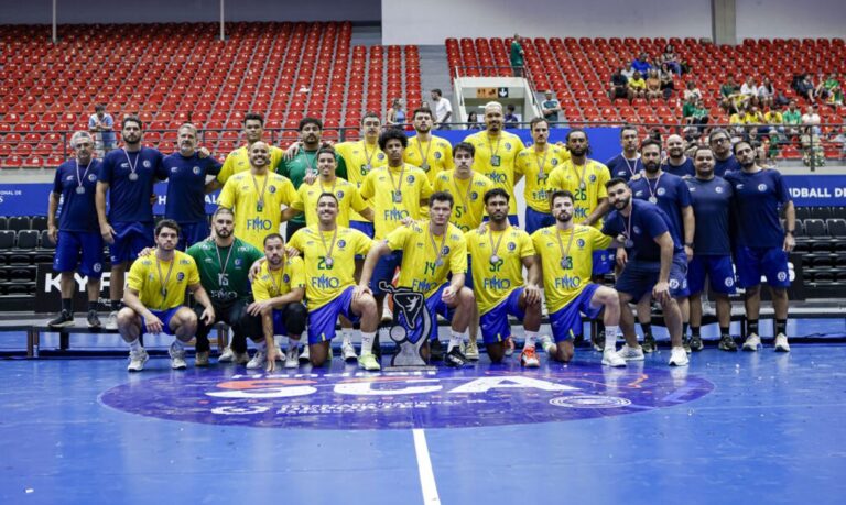 Brasil garante vaga no Mundial de handebol mesmo com vice no Sul-Centro Americano