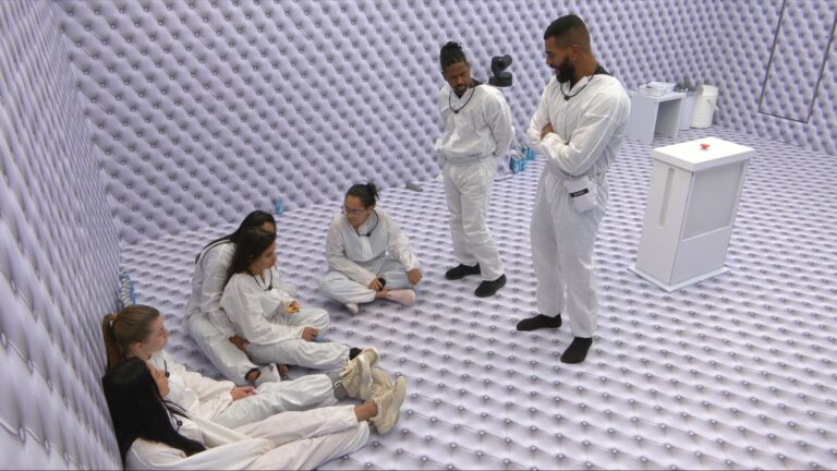 Candidatos demonstram apoio a Gabriela no Quarto Branco do BBB 26