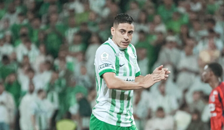 Coritiba negocia contratação de lateral uruguaio Camilo Candido