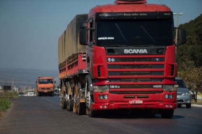 Piso mínimo do frete terá ajustes mais frequentes com variações do diesel