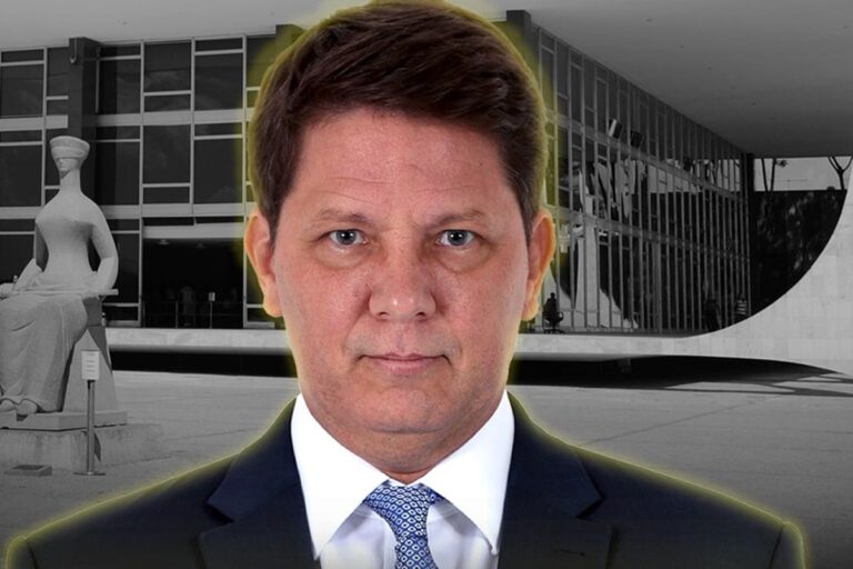 Bolsonaro terá condições menos degradantes na Papudinha, diz Mario Frias