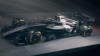 Cadillac exalta funcionários em pintura especial para testes da F1