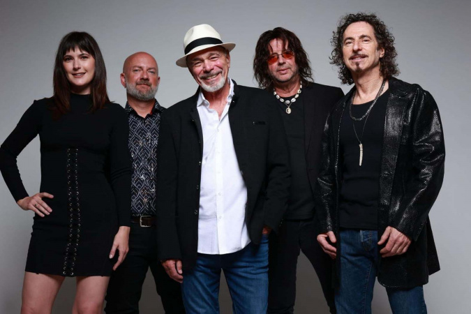 Danny Seraphine traz jazz rock ao Teatro Guaíra em março 2026