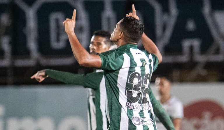 Coritiba conquista vitória na estreia do paranaense 2026 contra Maringá