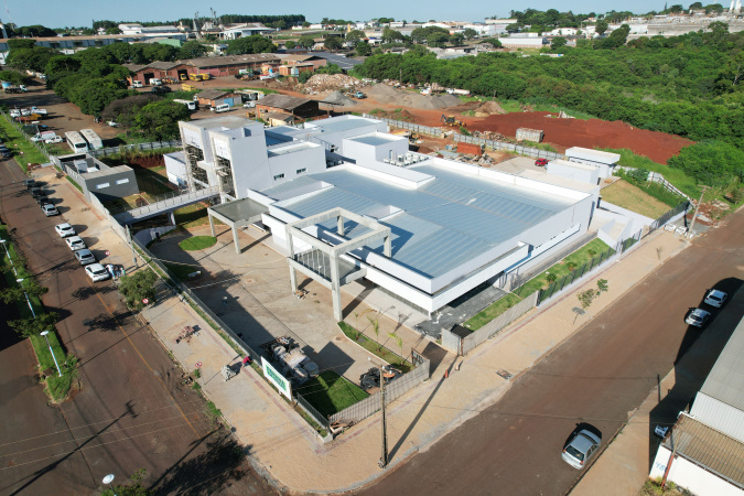 Obras do pronto atendimento municipal de Mandaguari avançam e chegam a 71% de execução