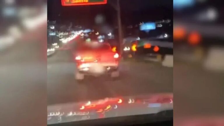 Turista argentino é multado por transportar passageiros na caçamba em SC