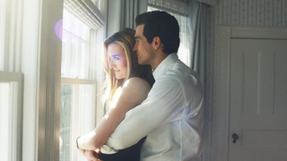 História de amor entre John F Kennedy Jr e Carolyn Bessette ganha série no Disney Plus