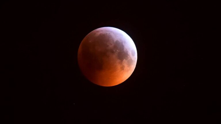 Eclipse lunar total de março promete lua de sangue por quase uma hora