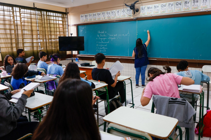 Parceiro da Escola define empresas para gestão de 13 colégios estaduais