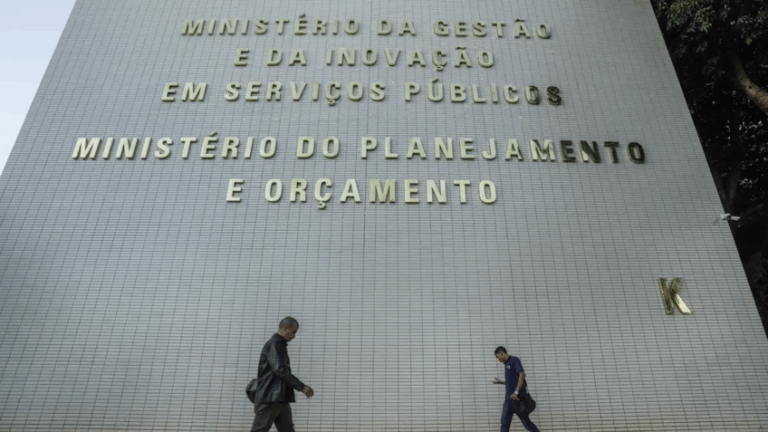 Governo altera regras do consignado para servidores públicos federais