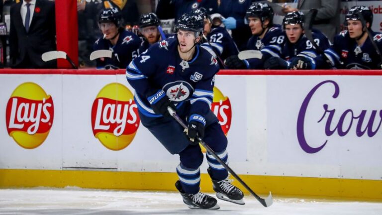 Lesão grave de Haydn Fleury chama atenção para segurança na NHL em 2026