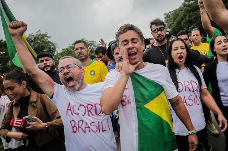 Indústria, comércio e agro de MG apoiam caminhada de Nikolas Ferreira por liberdade