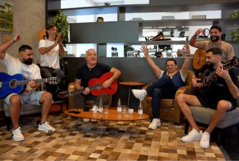 Gipsy Kings anunciam show em Matinhos com convite especial em vídeo