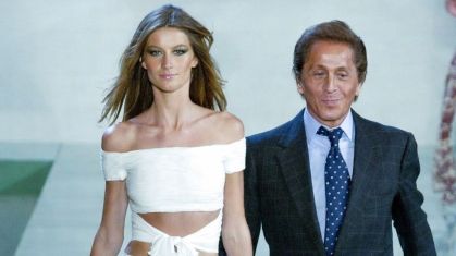 Gisele Bündchen homenageia Valentino Garavani destacando apoio e elegância